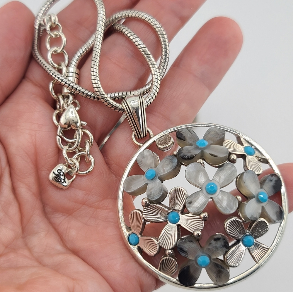 $68 Brighton "Eden's Garden" Asian Influenced Floral Blossoms Round Pendant 🌺 - Picture 9 of 10